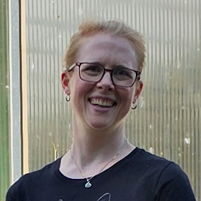 Dina Bauer